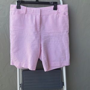 NWOT Talbots Seersucker Perfect Short Pink/White Stripe Petite 12